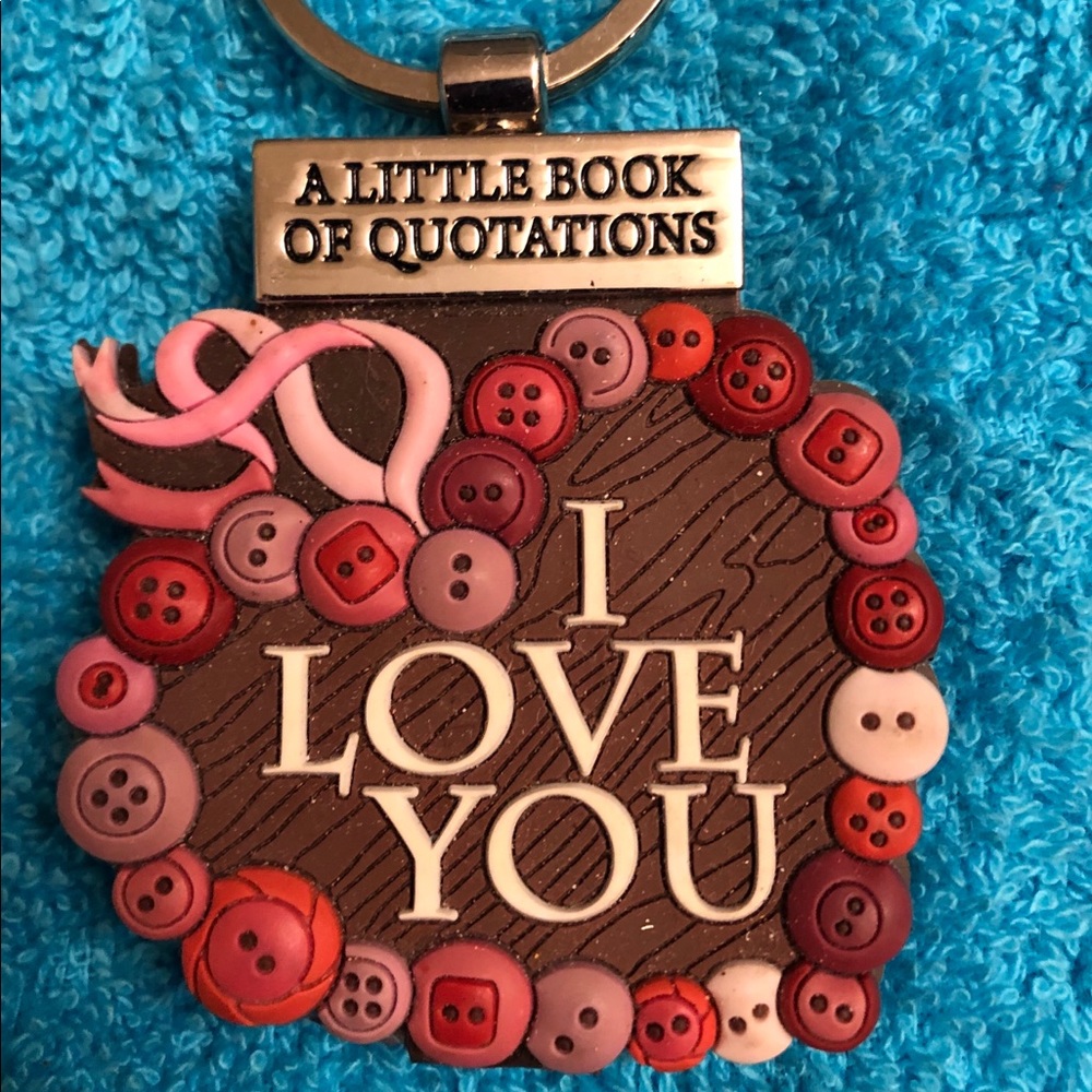 AWESOME BOOK OF OVER 20 LOVE QUOTATIONS KEY RING